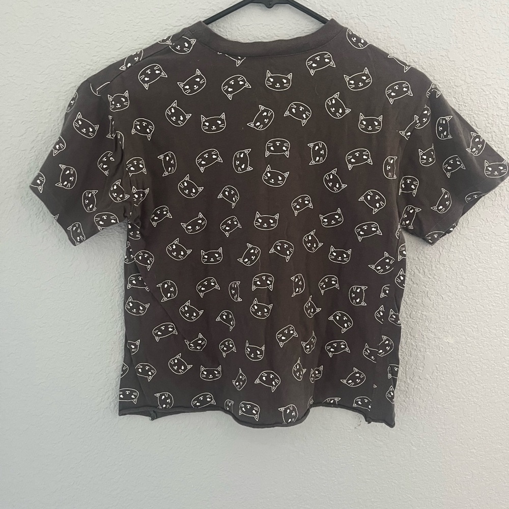 Awake slightly cropped Cat Print T-Shirt